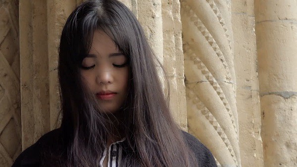 Chưa đến mùng 8/3 mà anh chồng này đã chơi lớn khi phân thân 2 vai: Đưa tình nhân đi Thái vẫn không quên mua quà tặng vợ-2