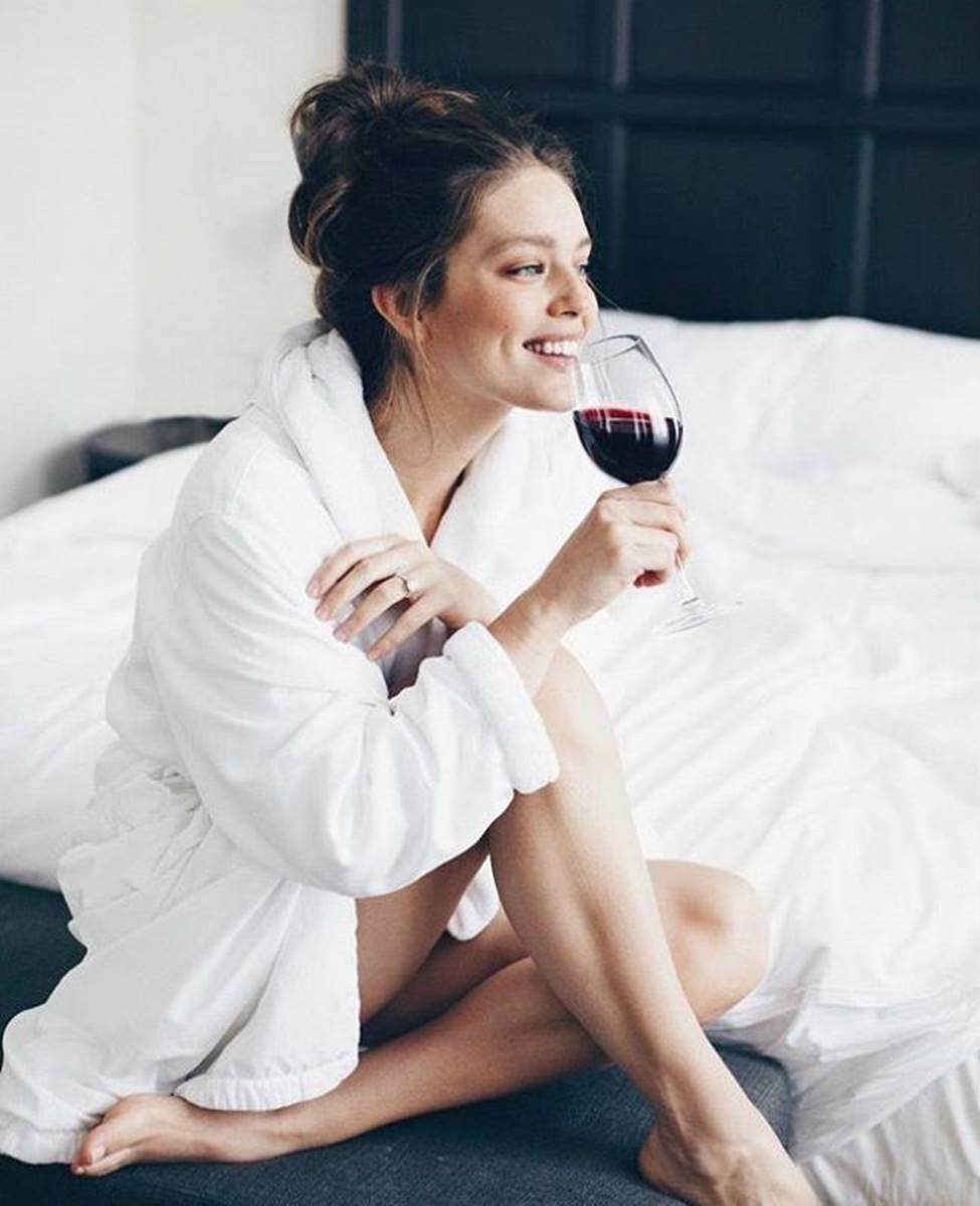 Nhan sắc nóng bỏng của chân dài làm náo loạn làng mẫu nội y thế giới-12