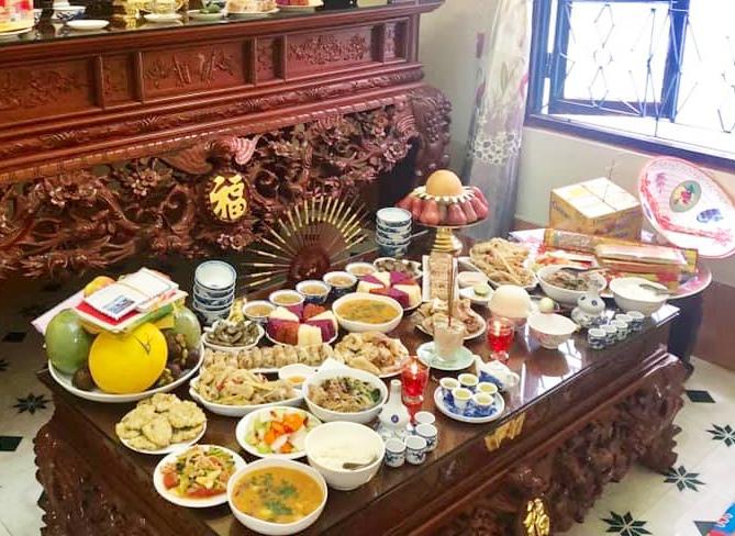 7x vào bếp làm 5 mâm cỗ nhoay nhoáy vài tiếng là xong, mâm nào cũng đầy ắp món ngon-2