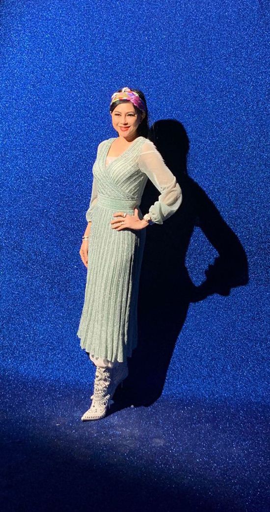 Mẹ chồng Hà Tăng đụng váy 57 triệu đồng với công nương Kate: Ai đẹp hơn ai?-1