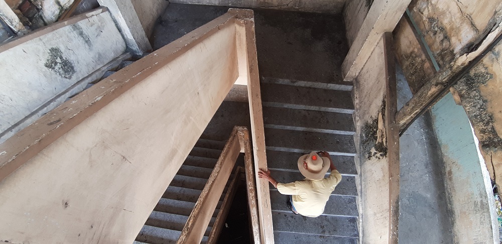 Đêm ngủ với thần chết, không biết mai còn sống nữa không-9