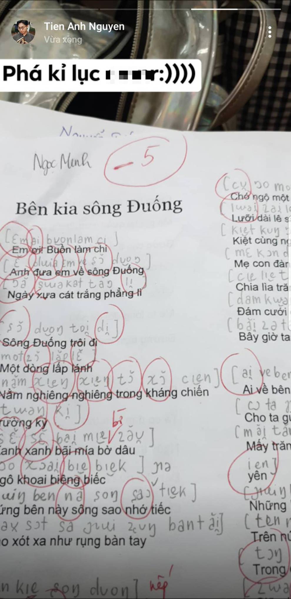 Là Tiếng Việt nhưng không viết không đọc như Tiếng Việt, điểm thi -4, -5, môn học gì khiến sinh viên cuồng quay thế này?-6