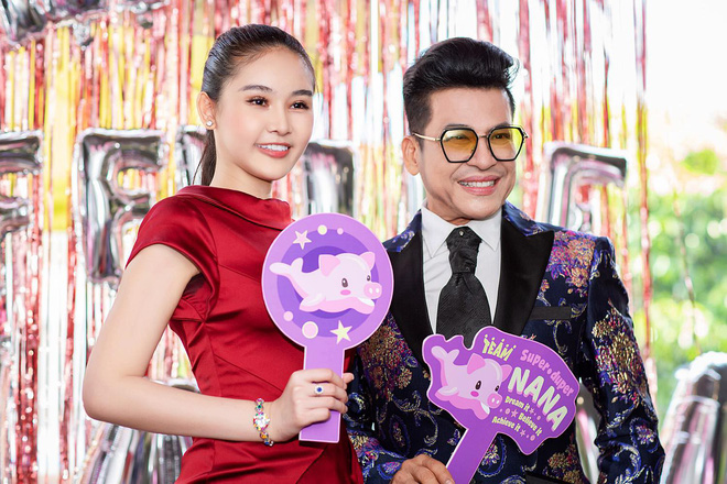 Ngân Anh so với thời mới đăng quang: Nhan sắc ngày càng khác lạ, môi không còn sưng phồng-10