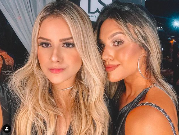 Sau khi chia tay bạn gái nóng bỏng, cầu thủ đắt giá nhất thế giới bị nghi cặp kè với nữ ca sĩ đẹp như thiên thần-12