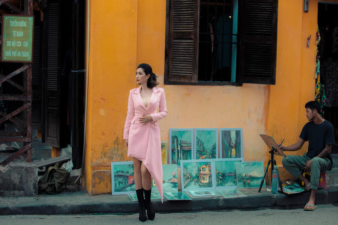 Nhan sắc rạng rỡ của nữ ca sĩ vừa trở về Việt Nam sau 15 năm biệt xứ vì scandal ảnh nóng-4