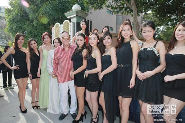 Tỷ phú 83 tuổi từng qua đêm với 10.000 mỹ nữ nhưng nhất định không kết hôn-5