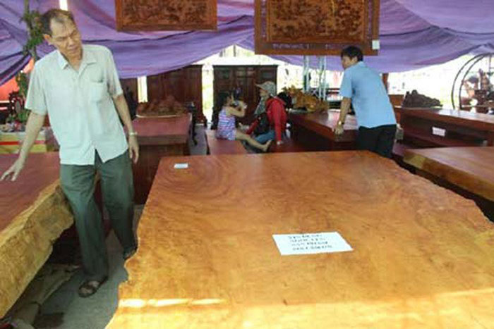 Chiếc sập cổ 300 năm: Báu vật có 1 không 2, trả giá 2 triệu USD-10