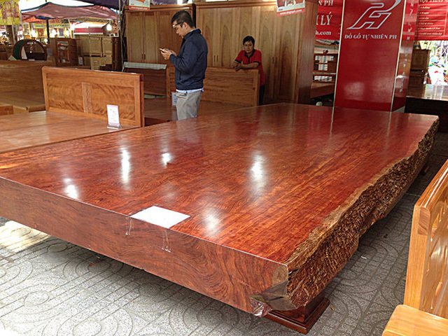 Chiếc sập cổ 300 năm: Báu vật có 1 không 2, trả giá 2 triệu USD-3