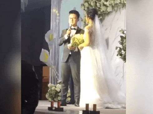 Nữ MC từng đăng tin tuyển chồng bức xúc vì ảnh bầu sữa của mình bị chôm đi quảng cáo thuốc nở ngực-9