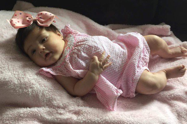 Nhận cuộc điện thoại từ người trông trẻ, bà mẹ bủn rủn chân tay bất lực nghe tiếng con mình khóc rồi chết trong đau đớn mà không thể làm gì-1