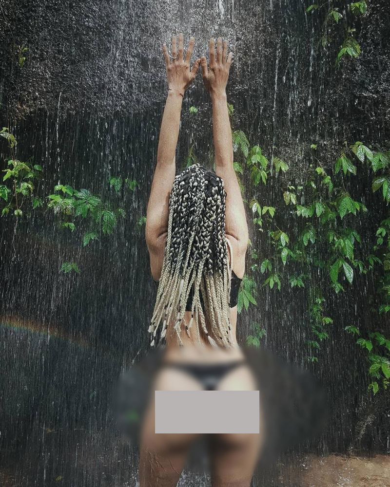 Mai Ngô khoe vòng ba hơn 1 mét táo bạo - Thiều Bảo Trâm diện đầm ống sexy ngang ngửa Ngọc Trinh-3