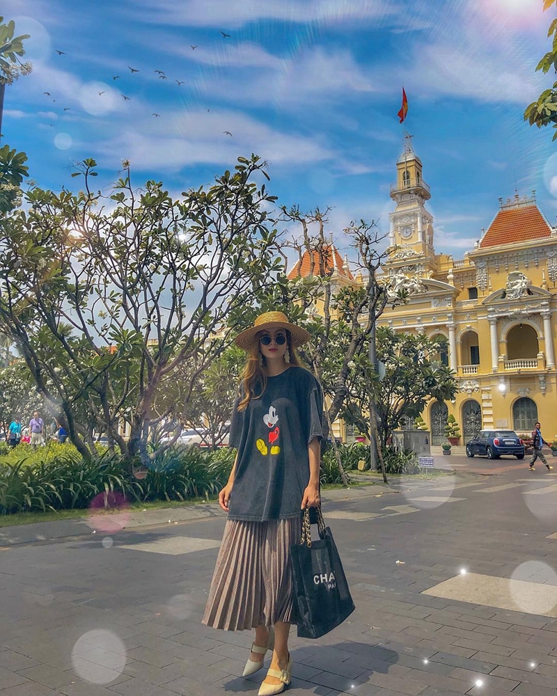 Mai Ngô khoe vòng ba hơn 1 mét táo bạo - Thiều Bảo Trâm diện đầm ống sexy ngang ngửa Ngọc Trinh-9