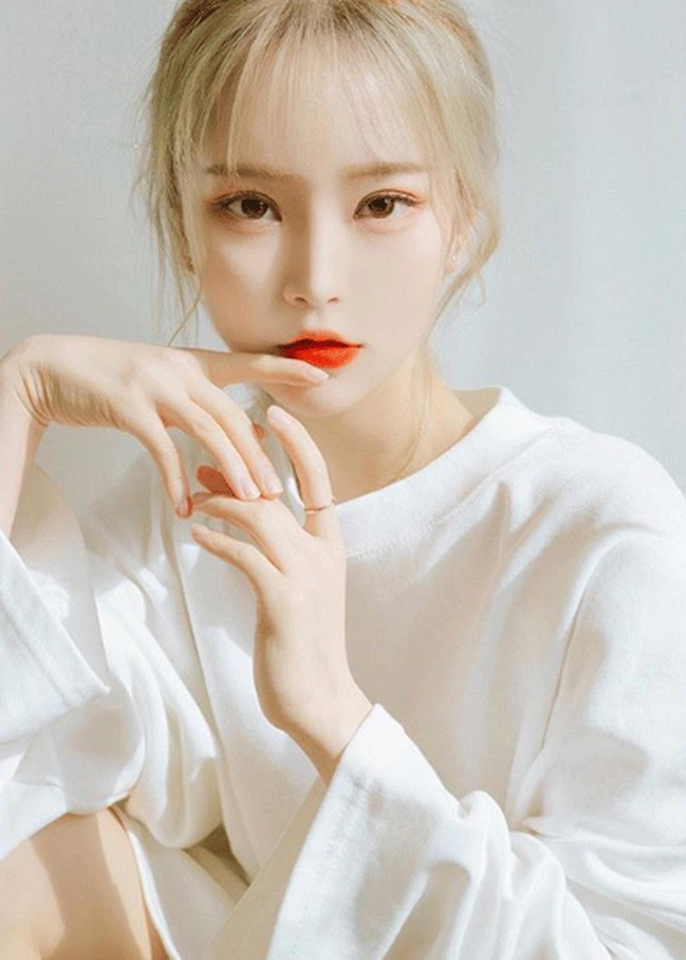 Hot girl Hàn Quốc có gần 40 vạn người mê vì làn da trắng đến khó tin có thật-2