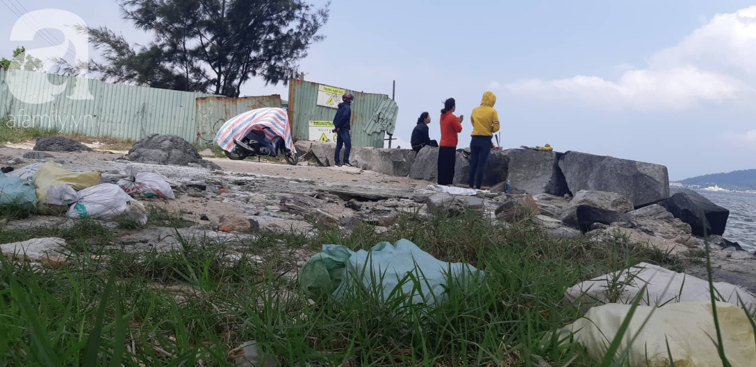 Vụ bé gái 8 tuổi bị cha giết rồi vứt xác xuống sông Hàn: Người nhà mỏi mòn chờ thợ lặn tìm thi thể bé-1