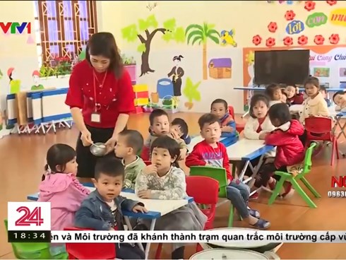 Phát hiện gà thối tại trường mầm non vướng nghi án đồ ăn có sán