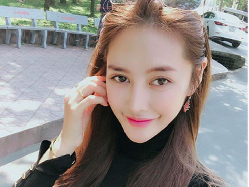 Khóa Facebook, hạn chế đăng Instagram nhưng Linh Chi vẫn cố khoe điều này sau những lùm xùm với Lý Phương Châu-7