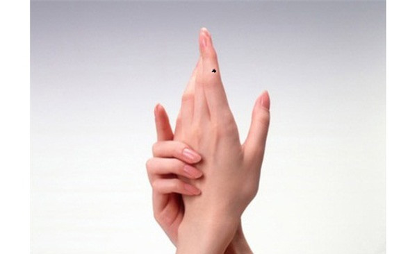 Cảnh báo: Phụ nữ có nốt ruồi ở bàn tay phải biết điều này để tránh đổ vỡ, nghèo khó trong hôn nhân-1