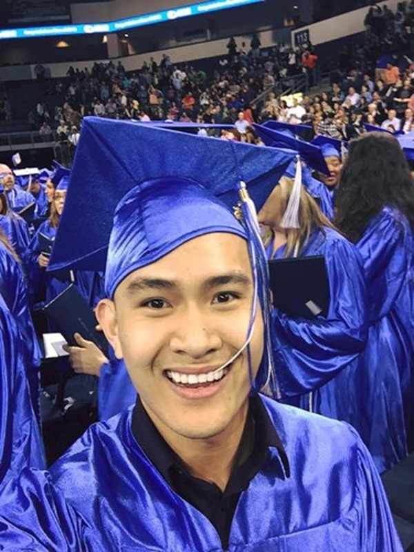 Con cưng sao Vbiz và cuộc sống nơi trời Tây: Người thắt lưng buộc bụng, người rửa chén, cọ toilet trang trải sinh hoạt phí-3