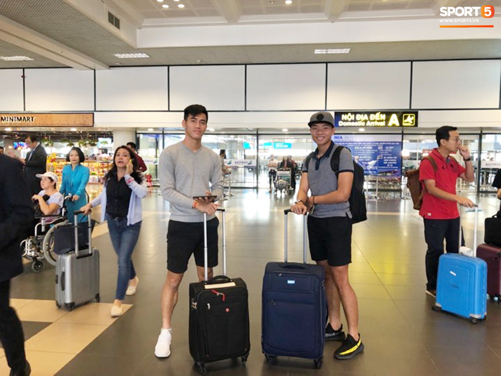 Tân binh U23 Việt Nam hội quân, điều trăn trở nhất là mình sẽ ở với ai?-6