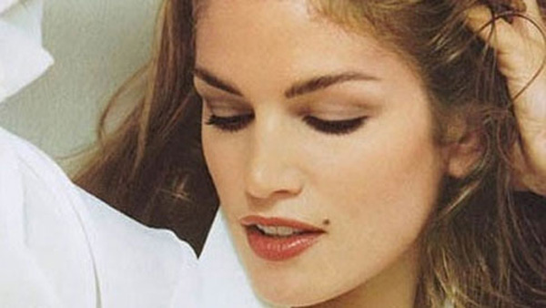 Phụ nữ có 1 trong 5 nốt ruồi cực phẩm này hôn nhân hạnh phúc, may mắn hơn đàn bà khác trăm lần-2