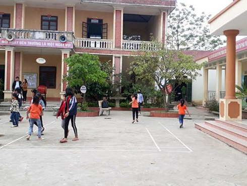 Không dâm ô, thầy giáo Bắc Giang có thể bị phạt 300.000 đồng-1