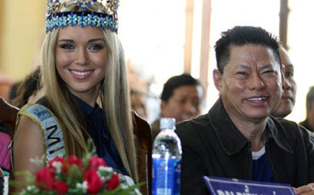 Hoàng Kiều ồn ào vì hoa hậu: Ngọc Trinh xa rồi, tiền bạc bốc hơi-1