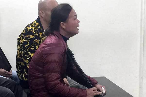 Châu Việt Cường chắp tay xin lỗi mẹ cô gái xấu số-2