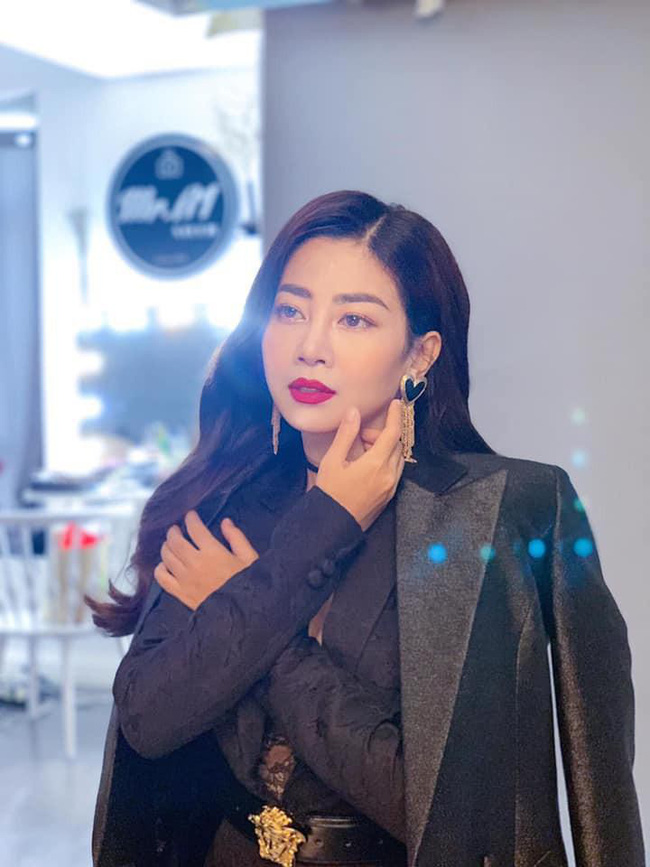 Cuộc sống sao Việt khi chống chọi với bạo bệnh: Người lột xác” hình ảnh để lấy lại tinh thần, người vẫn miệt mài hoạt động nghệ thuật mỗi ngày-2