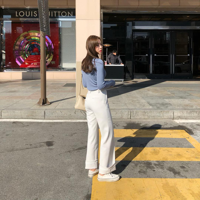 Quá mệt mỏi với chuyện mặc gì mỗi sáng, đây là 10 gợi ý diện đồ lười biếng nhưng sành điệu miễn bàn cho nàng công sở-7