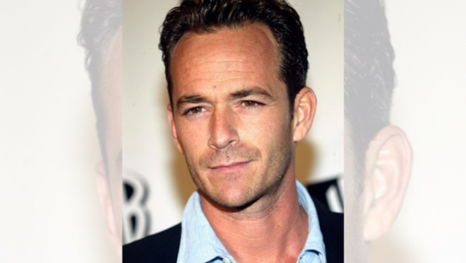 Nam diễn viên Luke Perry qua đời ở tuổi 52 sau một cơn đột quỵ, cảnh báo bệnh ngày càng trẻ hóa đáng sợ!-1