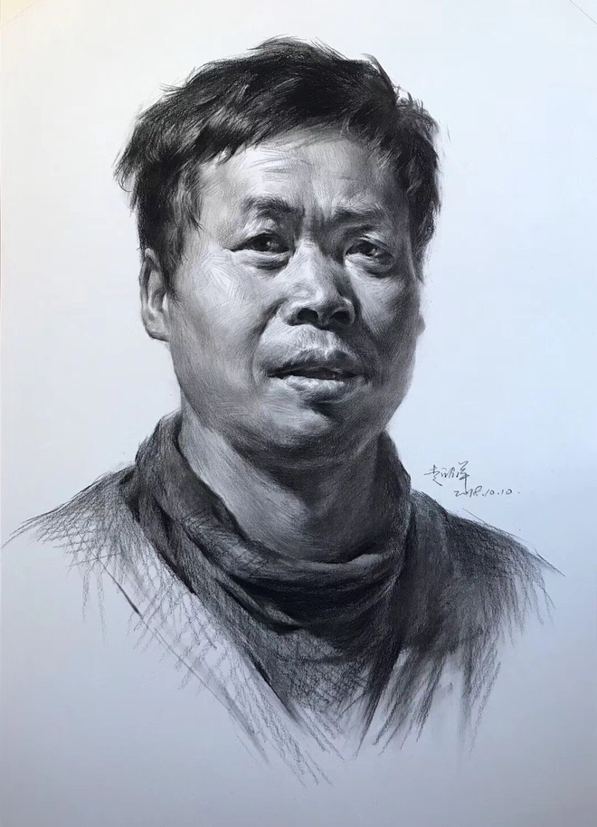 Nam sinh được mời làm mẫu cho lớp hội hoạ và kết quả nhận được như tranh vẽ... ông nội của mình!-11