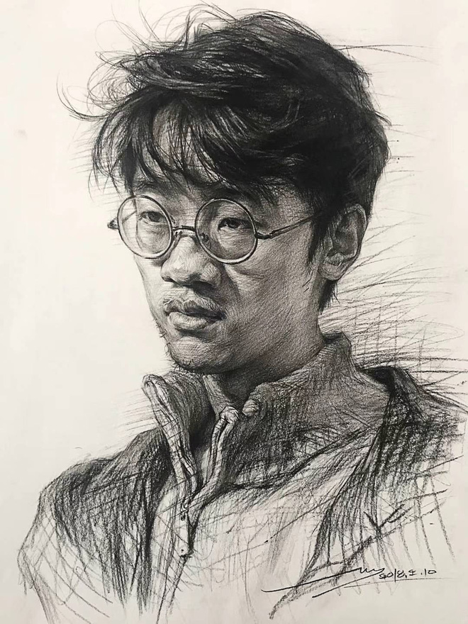 Nam sinh được mời làm mẫu cho lớp hội hoạ và kết quả nhận được như tranh vẽ... ông nội của mình!-9