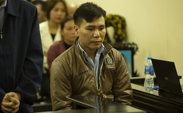 Nam ca sỹ Châu Việt Cường khai cho bạn gái ăn nhiều tỏi là do cẩu thả, việc H chết là ngoài ý muốn-1