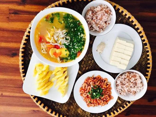 Vợ đảm 9x khoe những mâm cơm không thích thịt” nhưng chồng vẫn háo hức đòi ăn hàng ngày-13