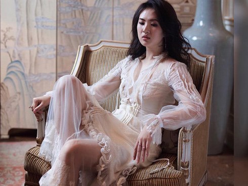 Ngắm dung nhan