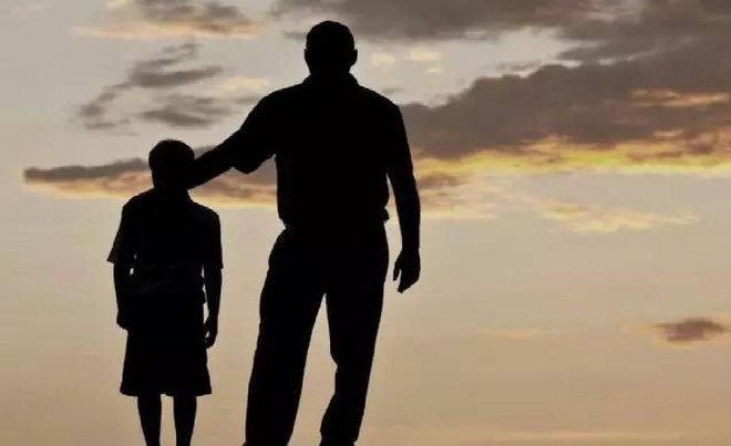 Thay vì con gái, ông bố để lại hết tài sản cho người giúp việc, biết lý do ai cũng ủng hộ-4