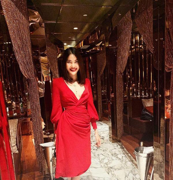 Cao tay như người đẹp Việt, diện mãi một món đồ cũ mà ai cũng phải tấm tắc khen xinh-13