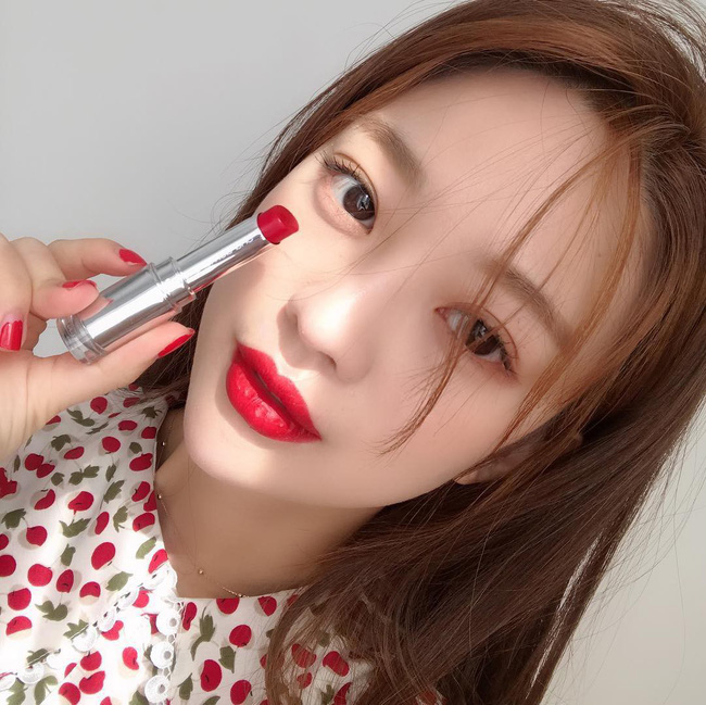 5 cây son đỏ tôn da tuyệt đối, đảm bảo đã mua sẽ không hối hận-1