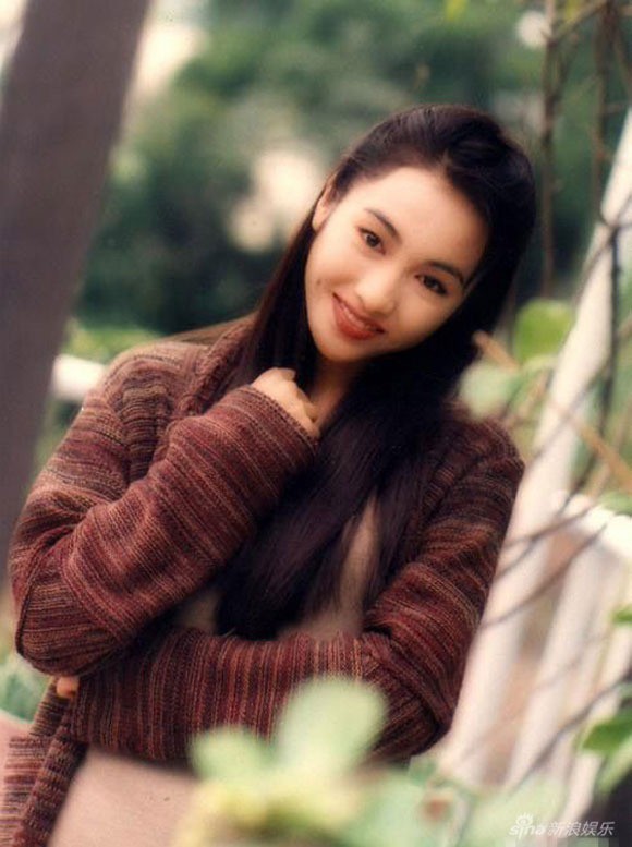 Bỏ sự nghiệp cưới chồng già, Lê Tư từng khiến công chúng tiếc nuối nhưng giờ thành bà hoàng, ăn đứt” Hoa đán TVB cùng thời-1