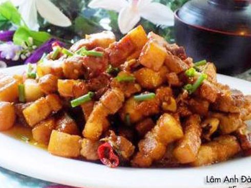 Thịt kho tiêu ngon đậm, béo ngậy với cách làm đơn giản