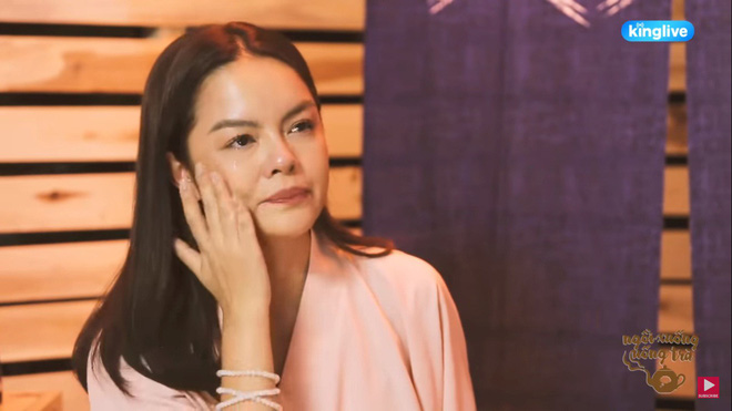 Phạm Quỳnh Anh: Tôi luôn nói với Quang Huy không được cãi nhau trước mặt con-2