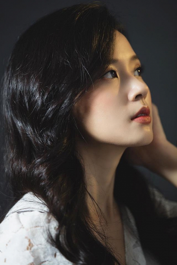 Midu khoe vẻ đẹp trong veo ở tuổi 29 khiến bao người nao lòng-2