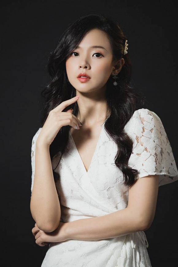 Midu khoe vẻ đẹp trong veo ở tuổi 29 khiến bao người nao lòng-7