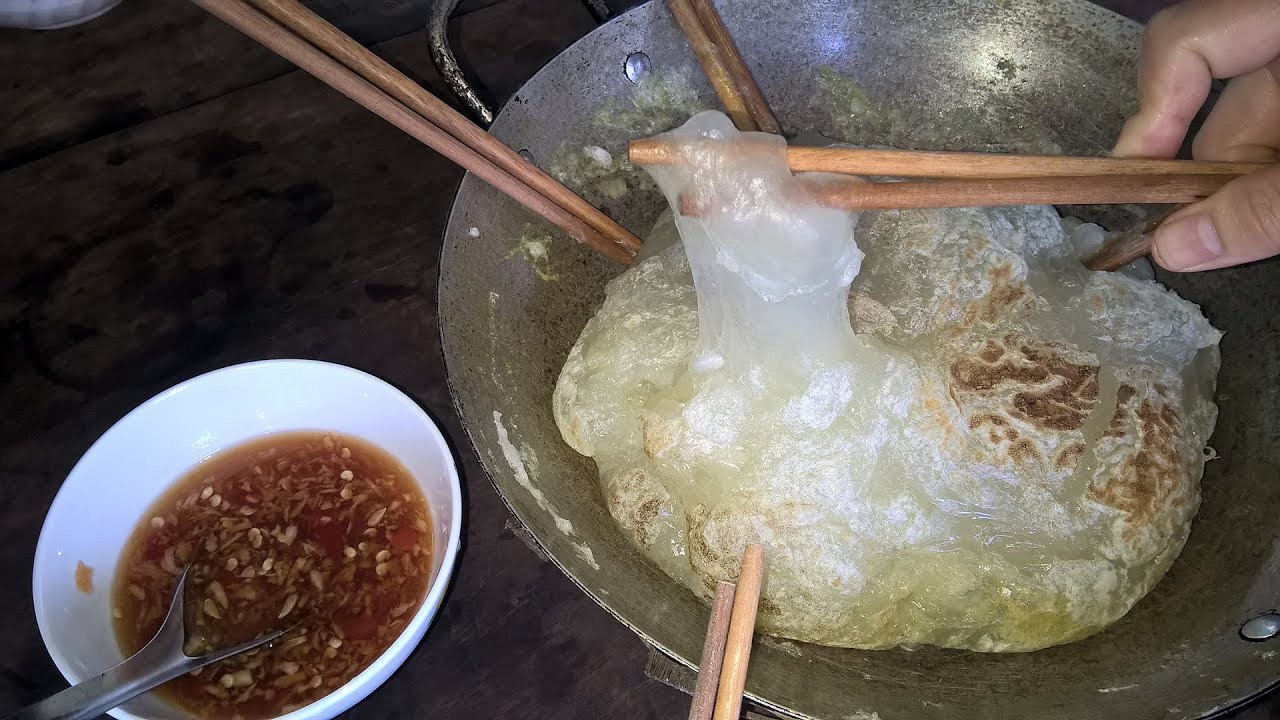 Bột sắn chấm nước mắm: nghe thấy kì mà lại là món tuổi thơ của rất nhiều người-1