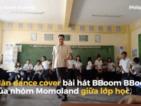 Thầy giáo tiểu học nhảy K-pop cực tự tin giữa lớp