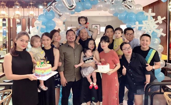 Phạm Quỳnh Anh bất ngờ tái hợp chồng cũ, cười tươi bên 2 con như chưa từng chia ly-1