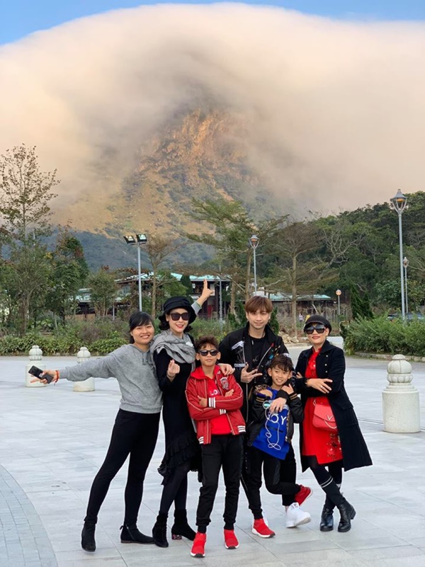 Mẹ ghẻ con chồng và những câu chuyện những tưởng xưa nay hiếm mà có thật trong showbiz Việt-4