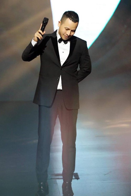 Cận cảnh sân khấu hiểm của Đêm hội chân dài khiến Vũ Khắc Tiệp nhận cú ngã chí tử-4