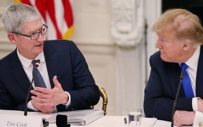 Đến Steve Jobs còn bỏ học giữa chừng: CEO của một loạt công ty lớn ở Mỹ sẽ tuyển thêm nhân sự mà không xét đến bằng cấp-1