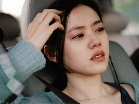 Giật người yêu của bạn cùng phòng, cô gái lên mạng xin lời khuyên và cái kết-3